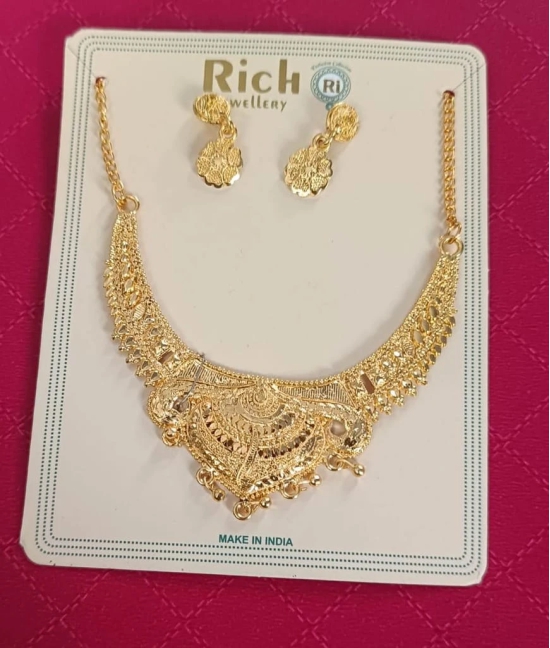 Rich Gold-Plated Kundan Necklace Set with Earrings for Women