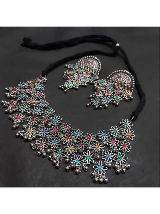 Samridhi DC Silver Alloy Necklace Set ( Pack of 1 ) - Silver