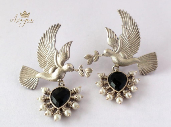 Azayaa World Black Charming love bird earring