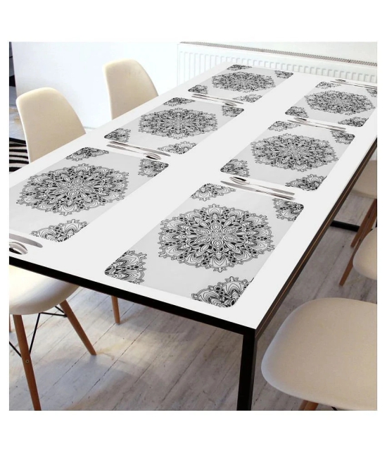 E-Retailer Set of 6 PVC Table Mats - Multi