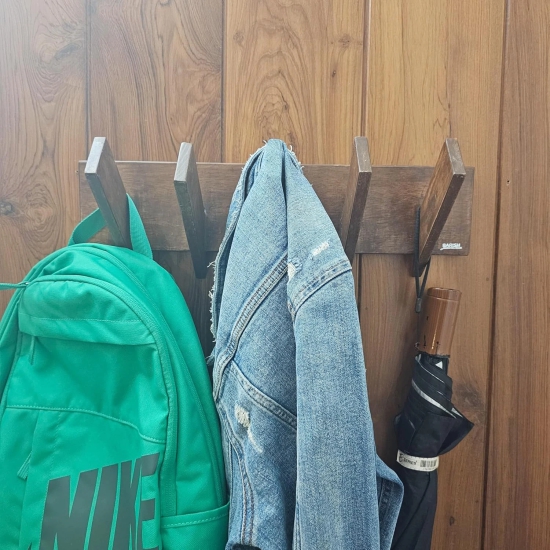 Multi-Purpose Coat Hanger Medium