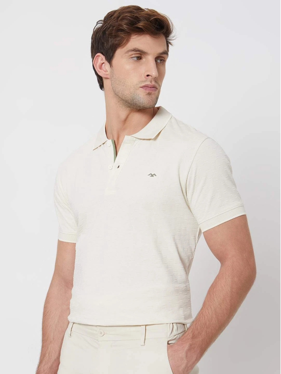 Beige Textured Plain Slim Fit Casual Polo