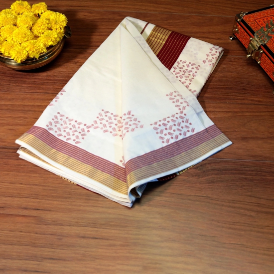 Kerala Cotton Kasavu Saree with Floral Prints-Maroon