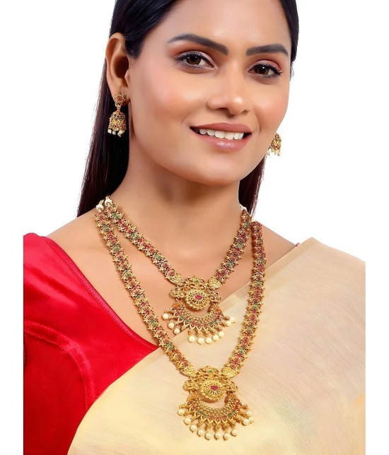 ROFARWORD Gold Brass Necklace Set ( Pack of 1 ) - Gold