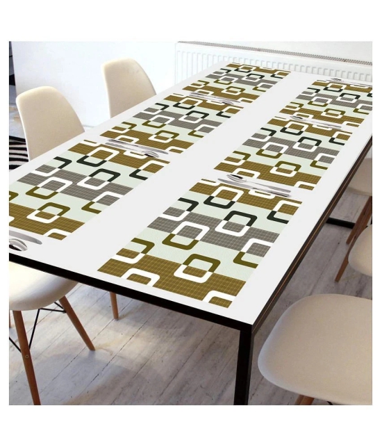 E-Retailer Set of 6 PVC Table Mats - Green