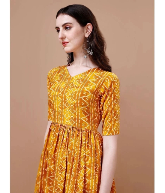 Glomee Rayon Printed Nayra Womens Kurti - Yellow ( Pack of 1 ) - None