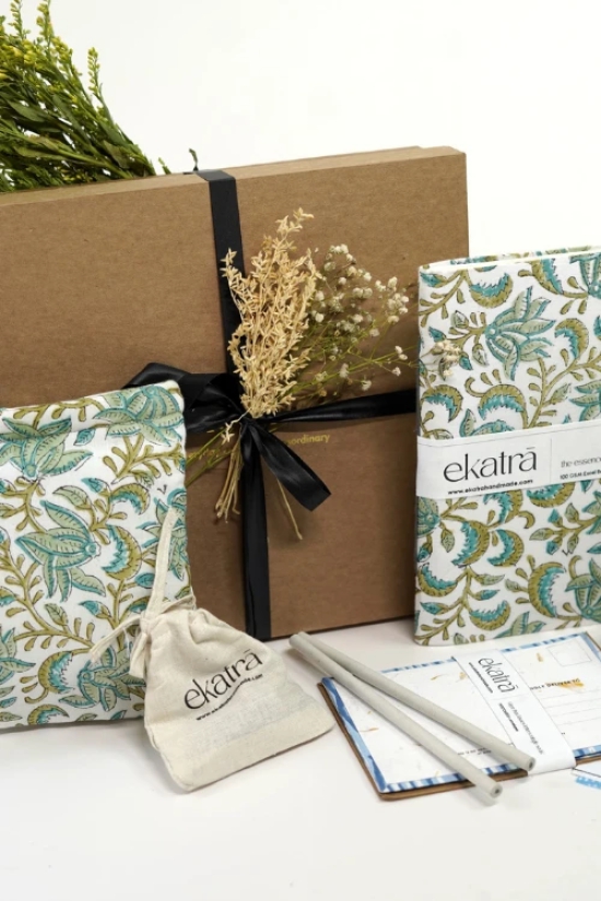 Sustainable Thoughtful Hamper By Ekatra - Green Floral