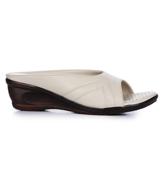 Liberty - Beige  Women''s Slipper - None