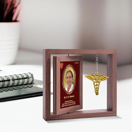 Customized 3D Memento with Hanging Metal Symbol For Corporate Gifting