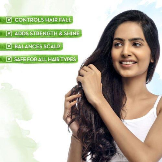 Mamaearth Onion Hair Oil with Onion & Redensyl for Hair Fall Control (150ml)