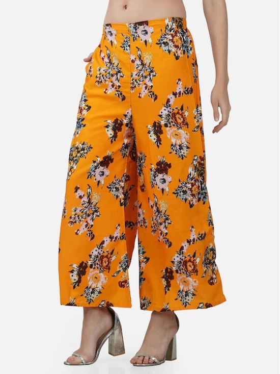 Women YFloral Printed Flared Fit Crepe Palazzos