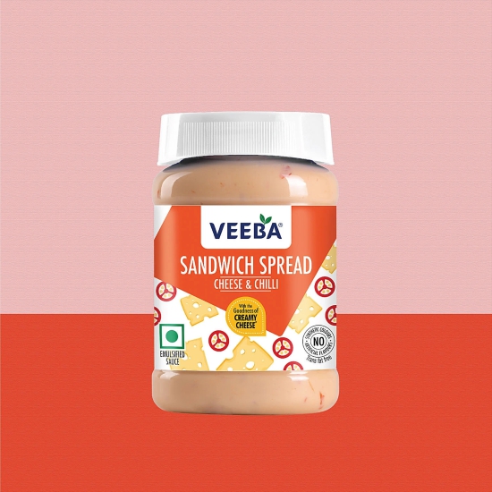 Veeba Sandwich Spread Cheese & Chilli, 250 G