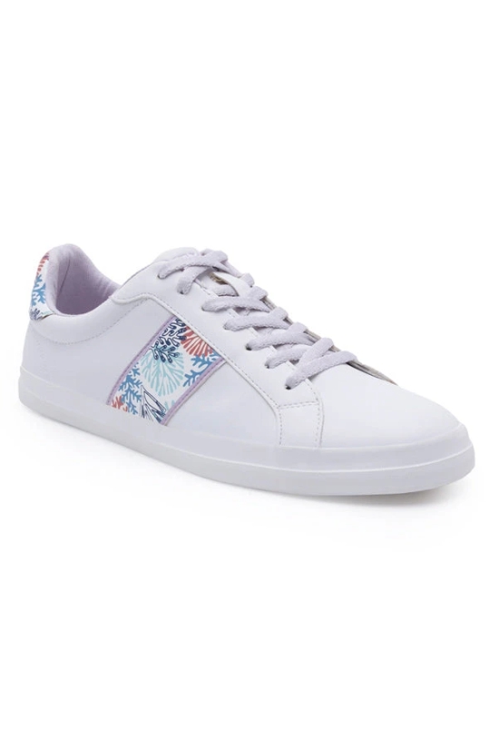 RedTape Women White Sneaker