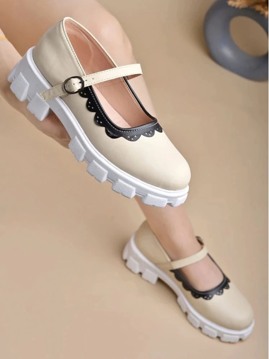 Stylestry Cream Womens Casual Ballerinas - None