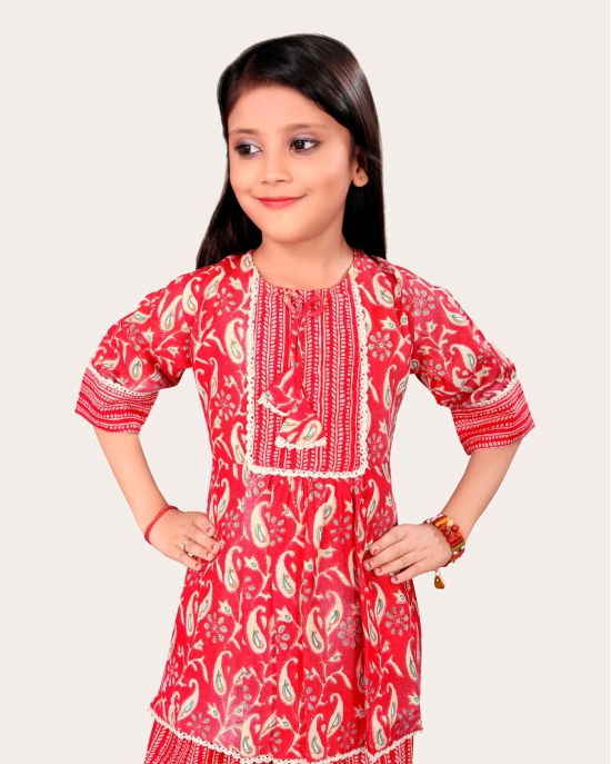 Girls Casual Kurta and Trouser Set-Red / 7 - 8 Years