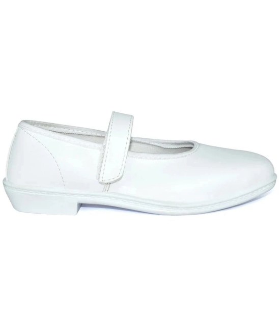 Ajanta - White Girls School Shoes ( 1 Pair ) - None