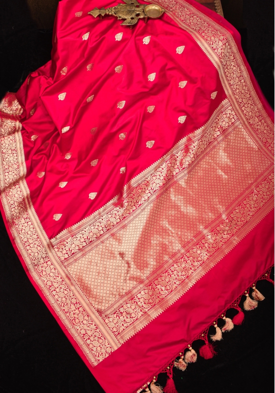 Pre-order Red Banarasi Mashru Silk Saree with Damask Buttas and Zari Border | SILK MARK CERTIFIED