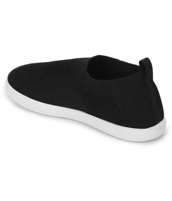 UrbanMark Men Comfortable Textured Knitted Casual Slip-On Shoes-Black - None