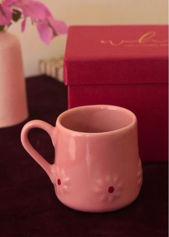 Pink Lily mug in a Gift Box