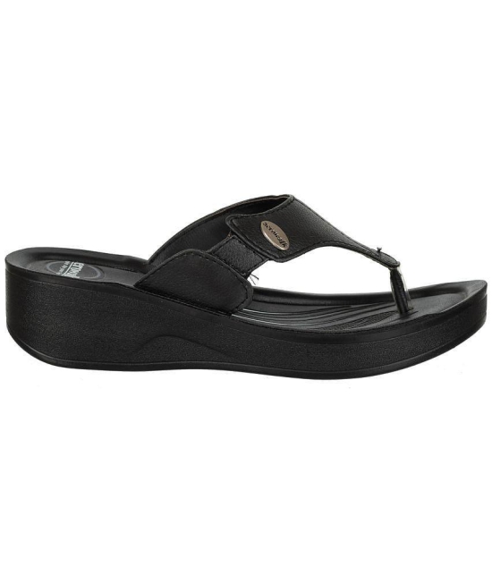 Aerowalk - Black Women''s Slipper - None