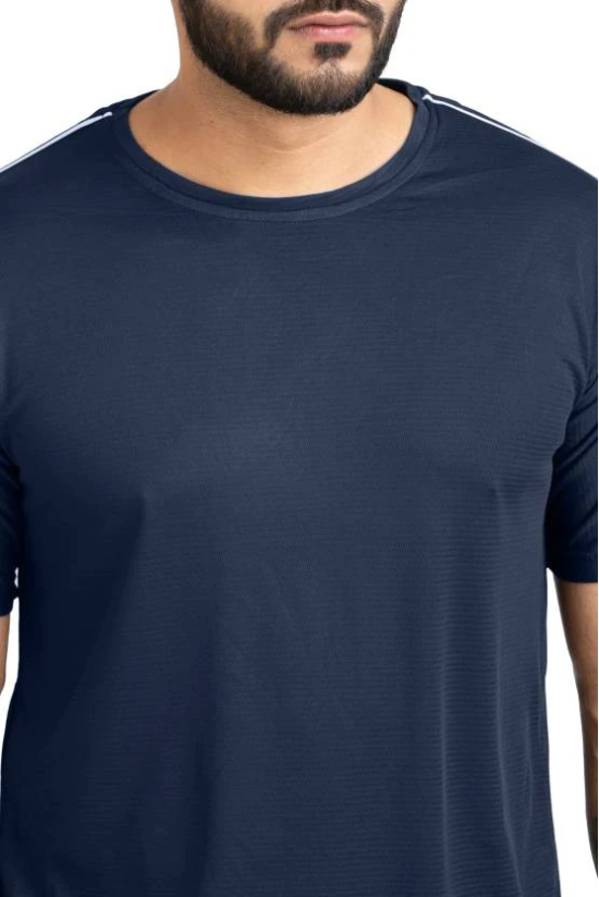 Men Solid Round Neck Polyester Blue T-Shirt