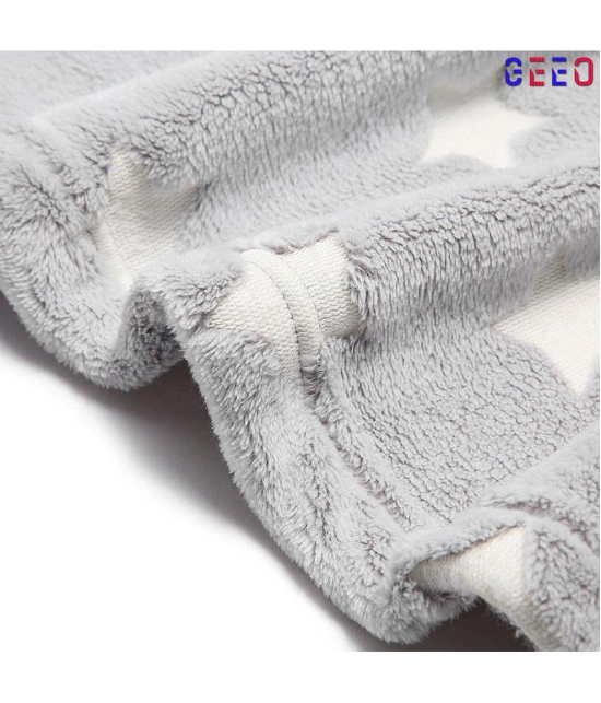 GEEO Pack of 2 40x60 Bath Mat Assorted - Assorted