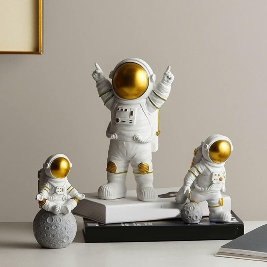 Astronaut Spaceman Statue Ornament Home Office Desktop Figurine Decors Set of 3 - Golden-Free Size