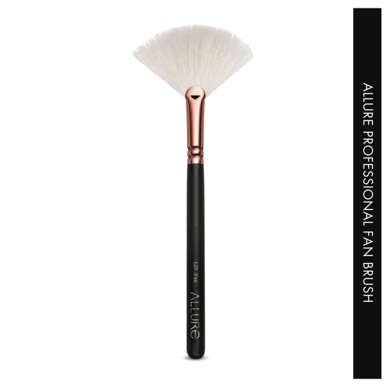 Allure Professional Makeup Fan Brush- 129