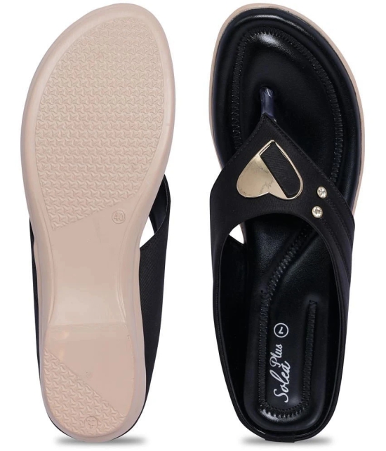 Paragon Black Floater Sandals - None