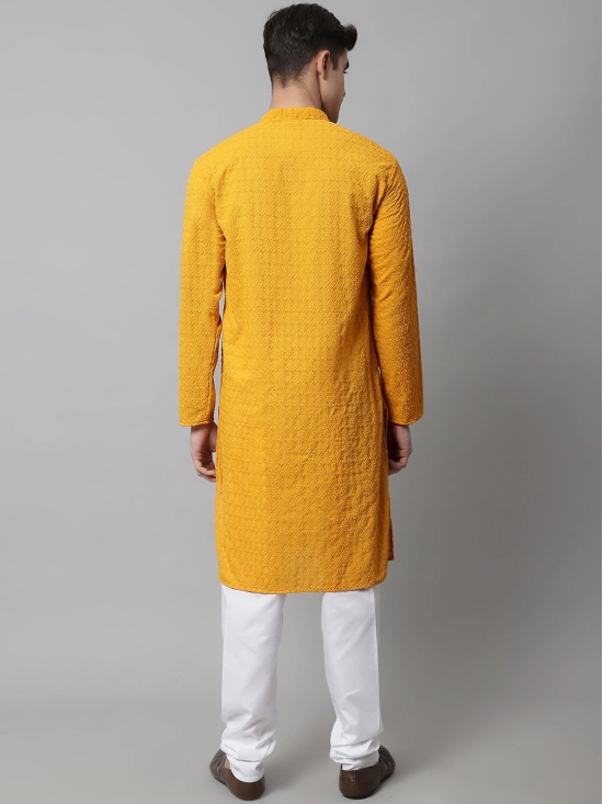 Jompers Men Mustard Chikan Kurta with Churidar-S / Mustard