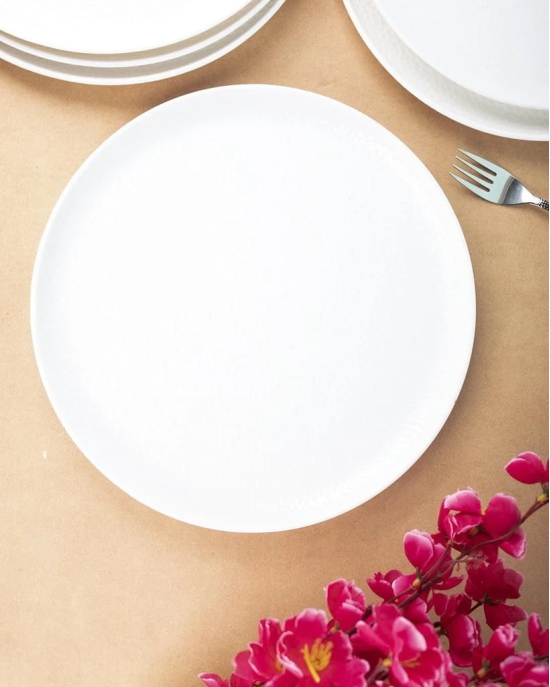 Market99 Hammered Melamine Tableware White Glossy Finish Full Plates for Dining Table (Set Of 6, White)