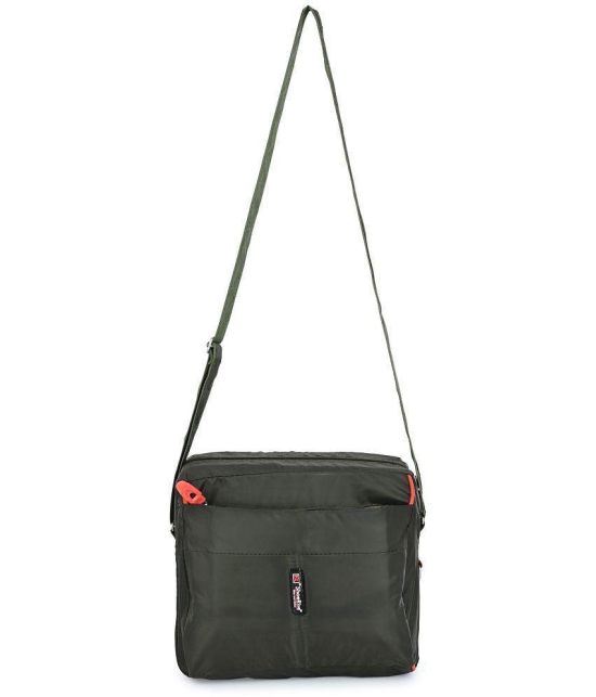 ShoeRise Green Solid Messenger Bag - Green