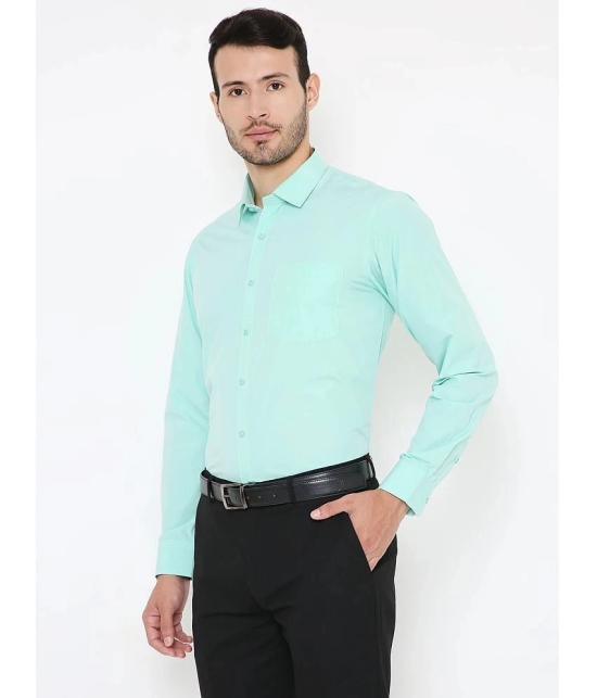 Maharaja - Green Cotton Blend Slim Fit Mens Formal Shirt ( Pack of 1 ) - 44