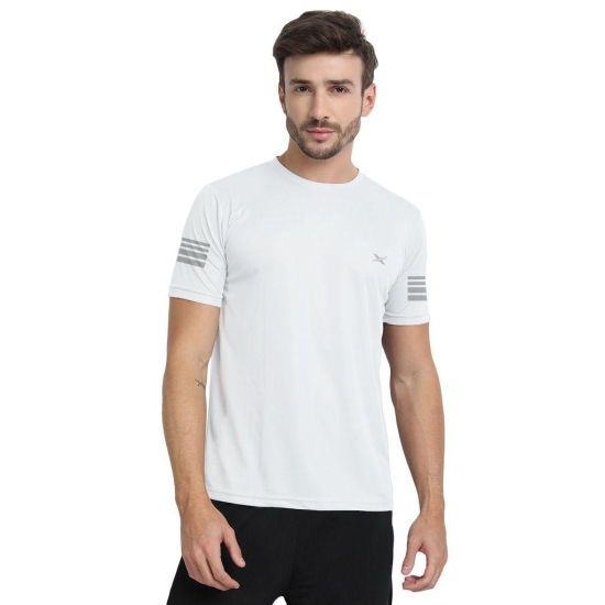 FTX Men Solid Half Sleeve Round Neck Tshirt