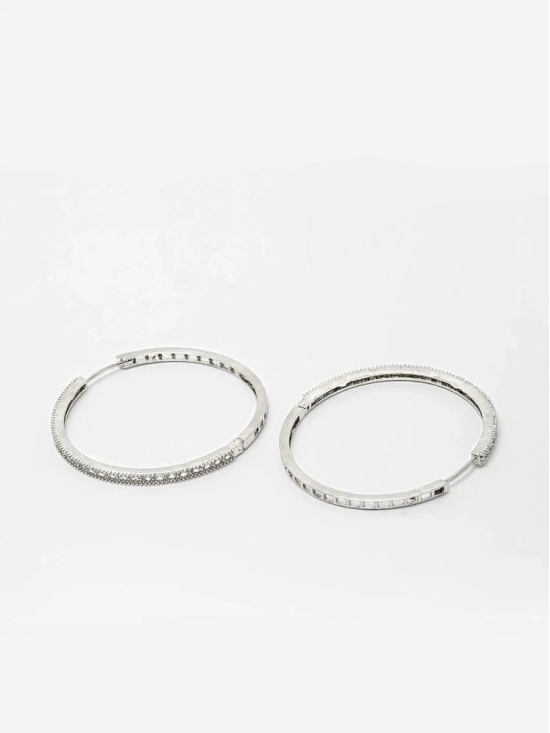 Zeneme Silver Hoops Earrings ( Pack of 1 ) - Silver