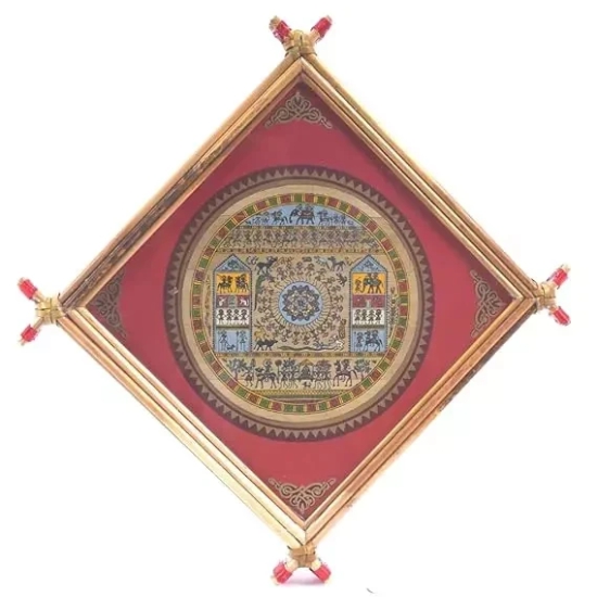 Tisser Handpainted pattachitra Frame Bamboo/Palm Leaf