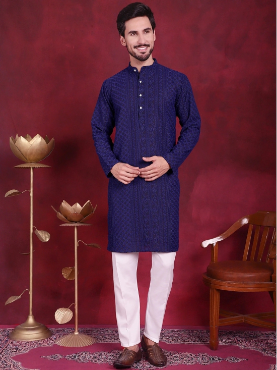 Mens Chikankari Embroidered Kurtas.-XXL / Navy-Blue