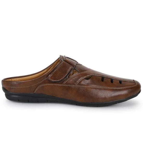 UrbanMark - Brown Mens Sandals - None