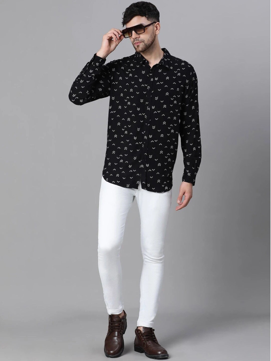 Oxolloxo Relaxed Geometric Printed Casual Shirt