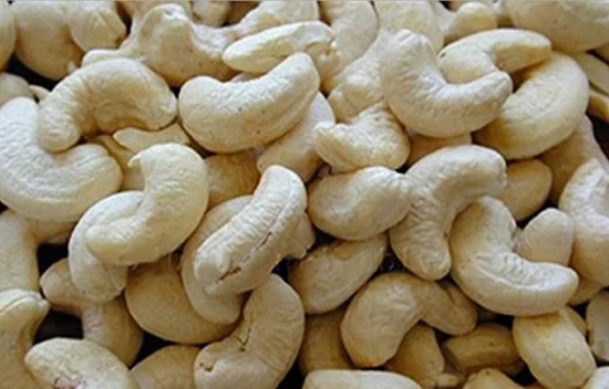 Vattam Cashew - Whole, 100 Gm