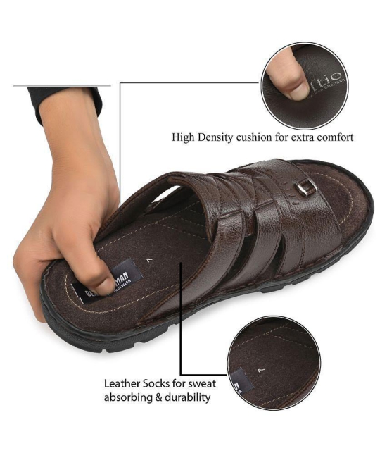 softio Brown Flip Flops - 6