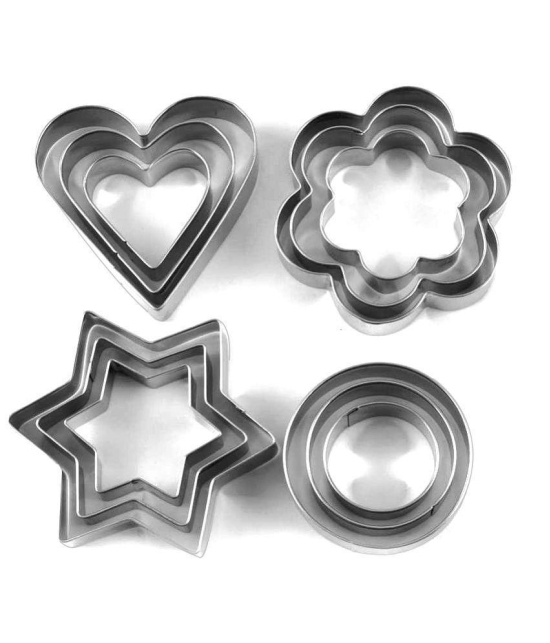 Divinext Stainless Steel Cookie Cutter with 4 Shape - Set of 12 Pieces