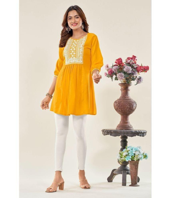 Glomee - Yellow Viscose Women's Tunic ( Pack of 1 ) - None