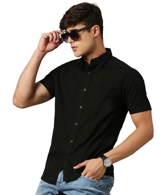 Leotude Cotton Blend Regular Fit Solids Half Sleeves Mens Casual Shirt - Black ( Pack of 1 ) - None