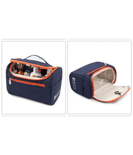 House Of Quirk Blue Toiletry Bag - Blue