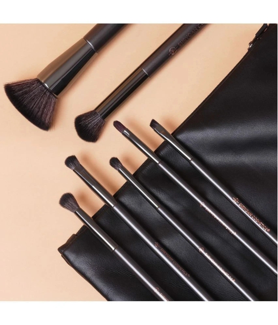 shryoan Synthetic Face Contour Brush 1 Pcs 50 g