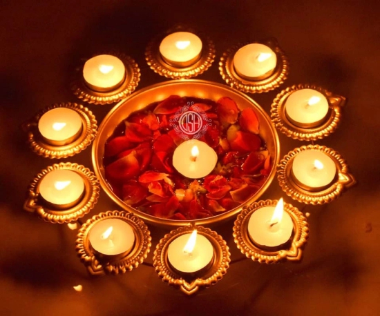 Decorative Urli Bowl for Flowers and Tea Light Candles(10 Inch) Festival Decoration Traditional Urli Bowl .(Diya urli 10k)