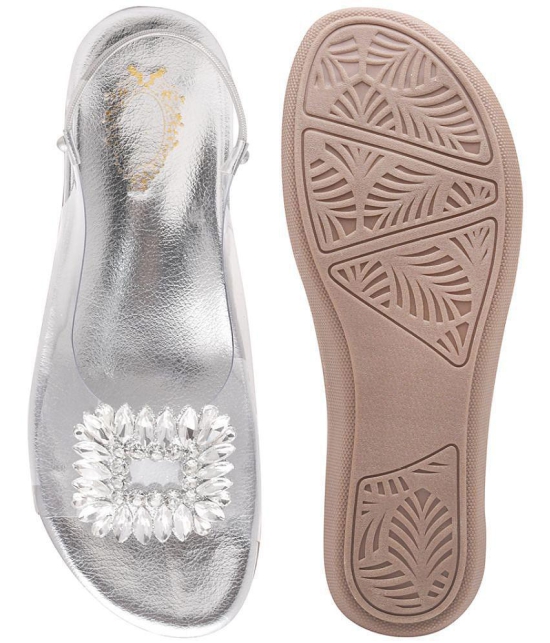 Shoetopia Silver Womens Flats - None