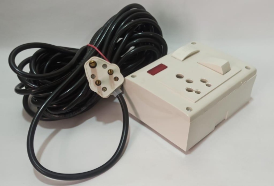 16A 1 Socket & 1 Switch Extension Box with Indicator, 6A Plug & 15 Meter Wire