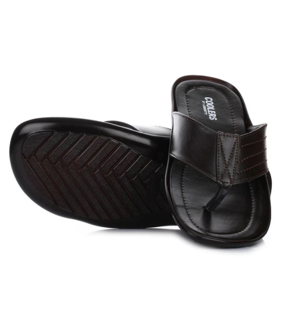 Coolers By Liberty Brown Flip Flops - None